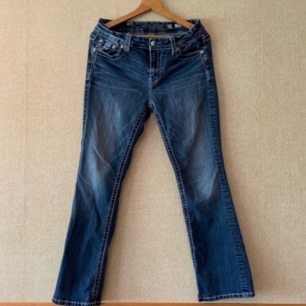 Miss Me mid rise curvy boot size 30